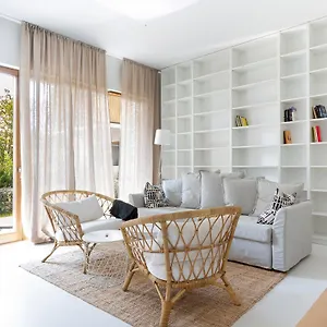 Smoleńskiego By Renters Warszawa