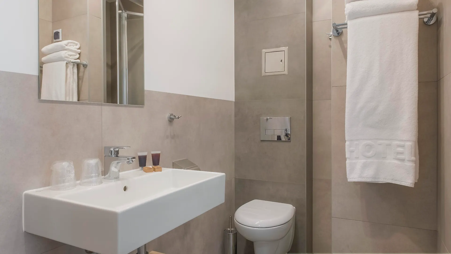 ורשה Hotel Reytan 3*,