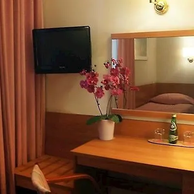 ורשה Hotel Reytan