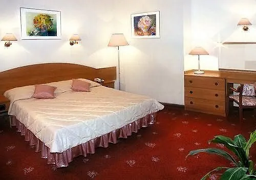 ורשה Hotel Reytan